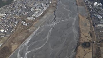 「30年に1度の雨不足」でキャベツが危機 安倍川では瀬切れ 太田川ダムでは貯水率13.7％に＝静岡