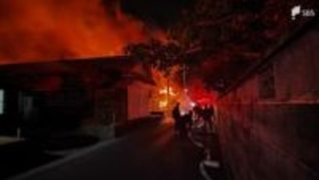 静岡県牧之原市で住宅や倉庫全焼 住人2人と連絡取れず所在の確認急ぐ