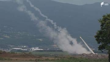 「すごい振動」東富士演習場で米軍がロケット砲「HIMARS」の射撃訓練を実施 国道越えの12発 地元から抗議と困惑の声