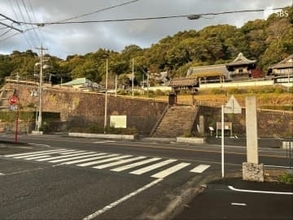 国道1号でオートバイと軽乗用車衝突 オートバイの84歳男性死亡 信号機のない丁字路交差点＝静岡市清水区