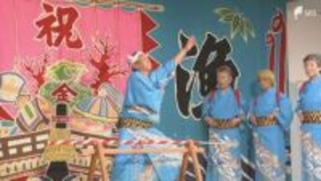 漁業が盛んな沼津市戸田で海の安全と豊漁を祈る毎年恒例の祭典が開かれる＝静岡・沼津市