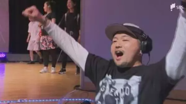 「背中を見て育ってくれるような存在になりたい」介護士DJが届ける新たな福祉のカタチ「ロマンディスコ」を全国へ【現場から、】