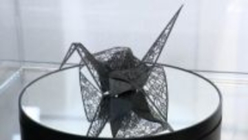 愛と平和をアートで表現 静岡市の美術館で企画展を開催＝静岡