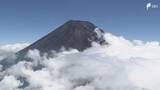 「「もう無理です」富士山で84歳の登山者を救助 疲労で動けず...山岳遭難救助隊員が背負って下山＝静岡県警」の画像1