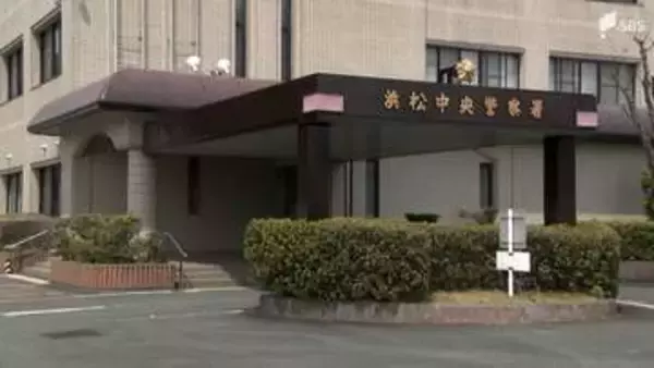 「窓ガラスを叩く音が聞こえた」アパートの窓ガラスを割った疑いでフィリピン国籍の女を逮捕＝静岡・浜松市