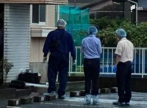 殺害された女性、首を含む上半身に複数の刺し傷 アパート玄関周辺で襲われたか＝浜松市中央区