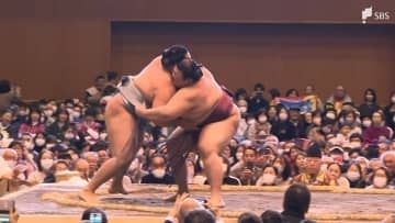 「やっぱり生は違う」34年ぶり磐田巡業に2800人熱狂！ 熱海富士・翠富士ら県勢力士に地元から声援