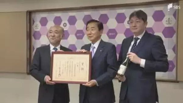新酒の鑑評会・純米吟醸酒の部で最高賞の「県知事賞」受賞 初亀醸造が藤枝・北村正平市長に報告＝静岡