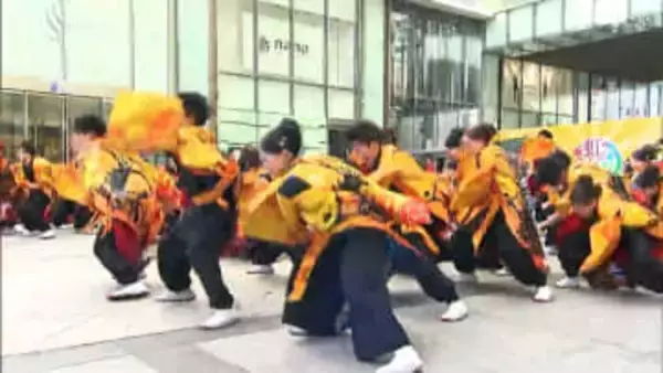 浜松市で自慢のよさこいを披露するイベント 全国から51チーム約1500人が参加＝静岡県