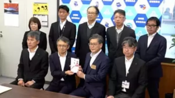 「魅力や効率性を感じて農業者になってほしい」農業を学ぶ学校や高校生を支援へ JA共済連静岡が農機具などを寄付