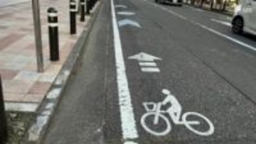 2026年4月から「自転車ルール」厳格化へ…「青切符」導入で何が変わる？逆走、歩道走行で6000円の反則金も【警察に聞いてみた】