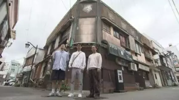 熱海に残る歴史的建造物 妓楼建築「旧つたや」を再生 かつての歓楽街に灯る「ヨルノアタミ」の明かり=静岡・熱海市