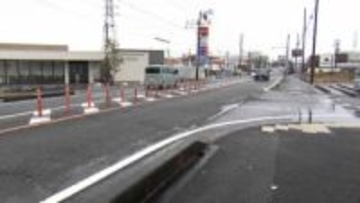 藤枝市の県道交差点で乗用車が歩行者はねる 61歳男性死亡  年末の交通安全県民運動実施中＝静岡県