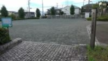 夜の公園で突然襲われ…女性がバッグ奪われ、けがをする強盗傷害事件が発生 犯人は逃走中＝静岡・湖西市