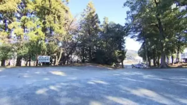 「車から降りてきた複数人に襲われた」20代男性殴られけが、5万円奪われる強盗傷害事件 逃げたグループの行方追う＝浜松市浜名区