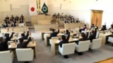 「伊東市がやらなきゃいけない」首長の“解散権”制限についての意見書可決 総務省に直接提出へ =静岡・ 伊東市議会