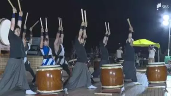 「按針祭」で太鼓合戦 力強いばちさばき、迫力ある音が響く 熊本の地震被災地支援で募金活動も＝静岡・伊東市