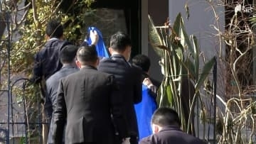 田久保真紀前伊東市長の自宅を家宅捜索 学歴詐称疑惑問題めぐり複数の容疑で刑事告発 "卒業証書"警察への提出は拒否=静岡県警