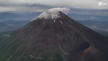 富士山富士宮ルート下山中に転倒し頭部を負傷 神戸市の無職の男性を救助＝静岡県警