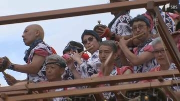 「エーイ、ヤ－」“ときの声”高らかに 三嶋大祭りが開幕 16日の「頼朝公旗挙げ行列」には寺島進さんが登場=静岡・三島市