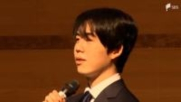 藤井聡太名人が“将棋界の一番長い日”大盤解説 名人への挑戦者決定は3月2日のプレーオフに＝静岡市