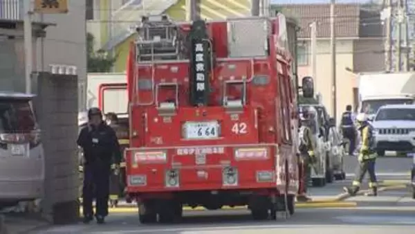 「工場から煙が出ている」クリーニング工場で未明に火災 周辺住民が一時避難＝静岡・沼津市