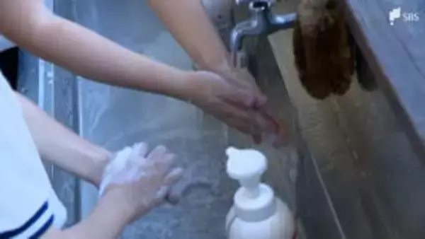 インフルエンザ"警報レベル"に 過去最速タイ 早い時期から警報入りで長期間にわたる可能性も 10代以下が8割超で学校も警戒 ＝静岡