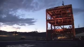 南三陸町の旧防災対策庁舎で「追悼の灯り」　震災から１５年…犠牲になった６２０人への思いを込める　宮城