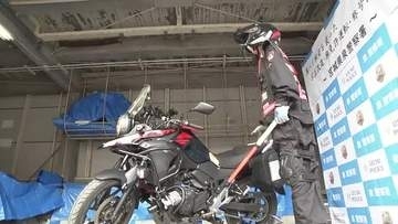 警察官を装い事故処理　不正改造の“黒バイ”に乗る自称ＳＮＳクリエイターの男に拘禁刑６カ月を求刑　宮城