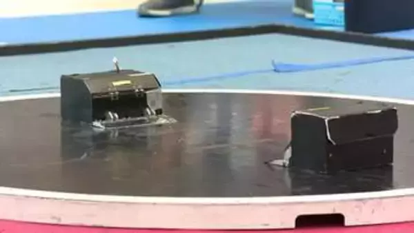 技術とアイデアで勝利を目指すロボット相撲　全国大会出場を目指し東北の高校生が熱い戦い〈宮城・利府町〉