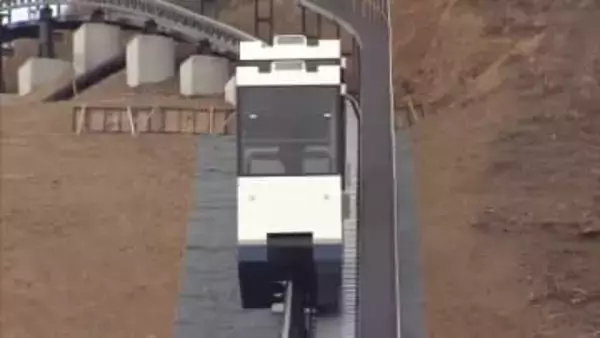 気仙沼大島「亀山モノレール」試運転を公開　７月開業へ　被災リフトに代わる新名所〈宮城〉