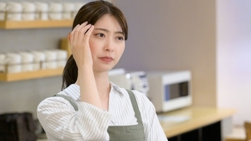 女性だけのカフェに出没する“バケモン常連おじさん”　ガールズバー感覚で店員を独占「本当に最悪だった」