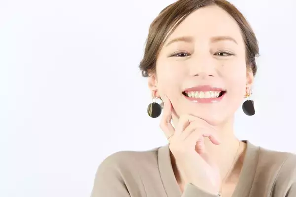 「内向的な私になんでこの役が…？」20年前、涼宮ハルヒ役で大ブレイクした平野綾が抱いた葛藤