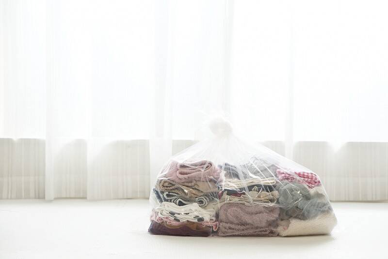 いらない服や小物はいつ捨てればいい？ 「もったいない、が処分どき」スタイリスト・地曳いく子と漫画家・槇村さとるが教える4つの「処分の原則」