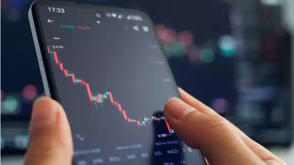 「えっぐ」「本当にヤバい」日経平均が一時4200円超の暴落…それでも“NISA損切り民”が落ち着くべき理由