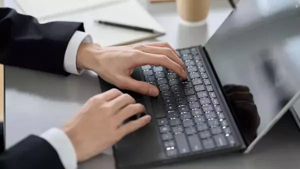 リテラシー、ステークホルダー、アサイン……メールや企画書で「カタカナ語」はどれくらい使っていいの？