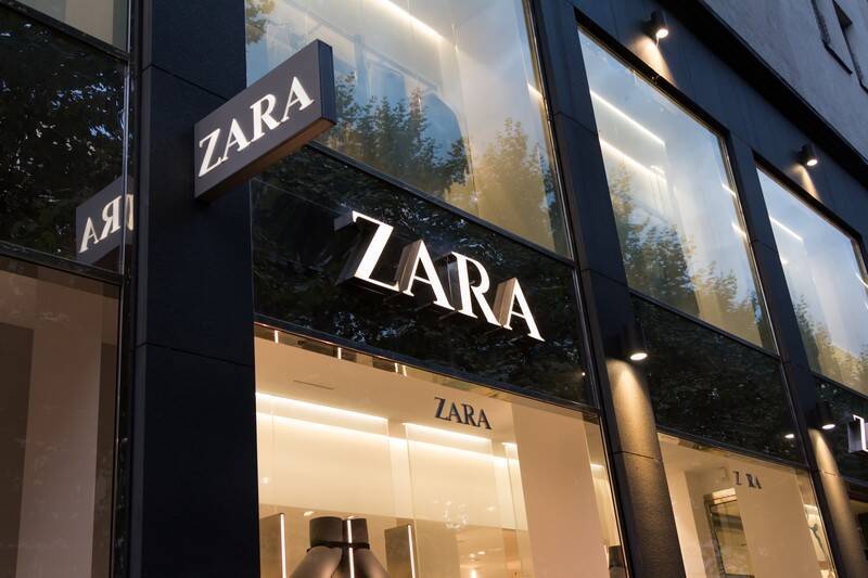 アラカンの靴・アクセサリー選びには「ZARA」が超使える！ 毎日コーデをアップデートする“BBA世代”のショッピング術