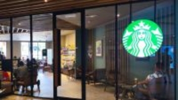 【恐怖の体験】スタバで突然、知らないおじさんに「１個食べていい？」… “距離感バグ”の行動にSNS大反響