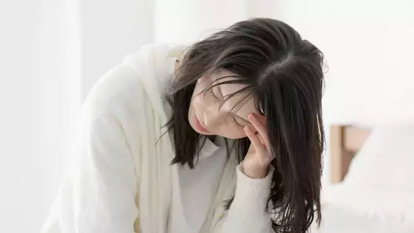 自律神経を手っ取り早く整えるにはおにぎりが効く？　手汗、首の凝り、胃腸の不調…今すぐわかる血糖値が乱れているサイン