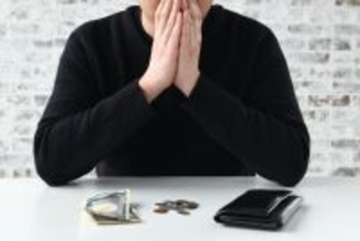 お金持ちになれない人の特徴は「今を楽しむ人」…将来を100％謳歌するための「備蓄と分散」の生き方とは