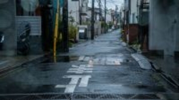 夫の昇進と妻の出産という「二つの幸せ」が不幸の連鎖を生みかねない理由…幸福が重なると底辺層へ転落してしまうほど不安定な日本の共同体基盤