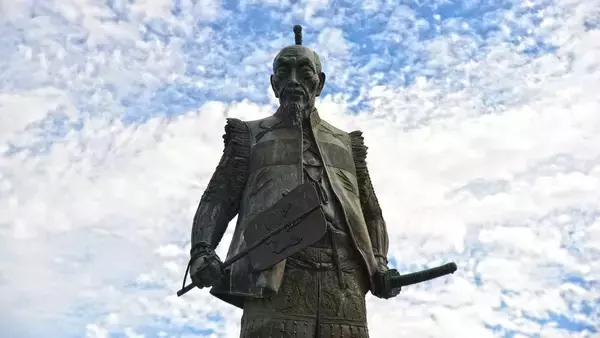 血縁を重んじなかった豊臣秀吉に「一番信頼できる人間」だと思わせた、弟・秀長の一世一代の大舞台とは