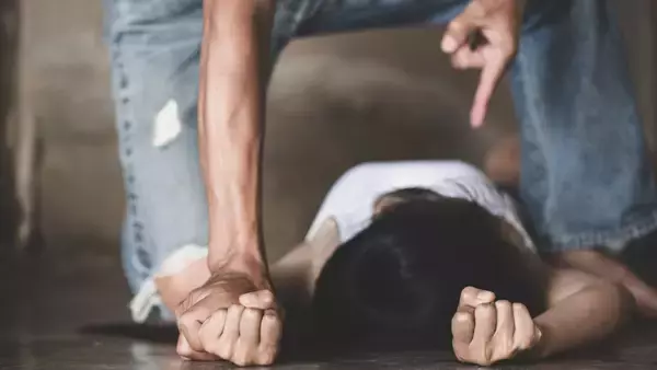 〈多産DVの恐怖〉「お腹に子どもがいれば他の男は見向きもしない」と妊娠させられた女性、避妊具なしのムリヤリの性交渉で意思を奪われ…【2025 社会問題記事 4位】