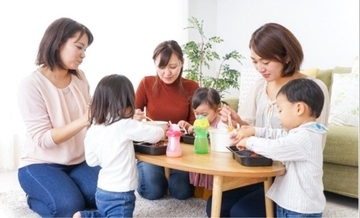 クリスマスプレゼントが“地雷”に…ママ友たちの仁義なき「マウンティング地獄」のリアル