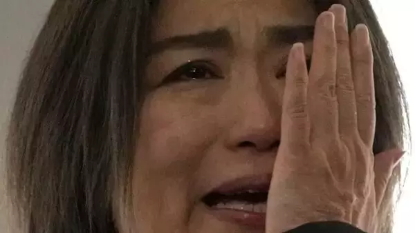 〈失職の田久保市長が涙〉クビで渾身の自虐ネタ「市長職も中退でなく除籍になってしまいました！」あきらめ？ 再起？「再出馬は相談して決めます」議長は「退学だろ！」と怒り