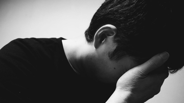 「万引きは怒られるが、女を犯したぐらいで父が怒ることはない」性加害を繰り返した地方名士の次男が逮捕されてから味わった本当の“生き地獄”