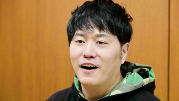 「多くの人がテレビを見なくなった」今なぜ“歌マネ”が勝つのか？　エハラマサヒロが語るモノマネ界におきた令和の地殻変動　