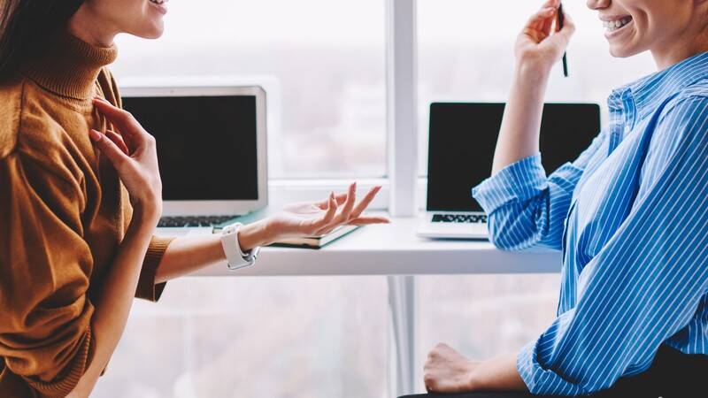 元ANAのCAが注意「あなたにとって良い経験になるから」は実は失礼である…興味ないワインのうんちくを語りだすめんどくさい人と慎重な人は紙一重