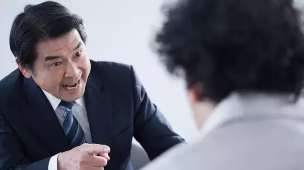 “偉そうなジジイ”はもはや絶滅寸前？ 炎上を恐れ、若者におもねる「新世代型中高年」が抱える３つの悪癖…忖度と事なかれ主義ともうひとつ致命的な…