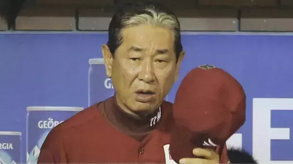 「お前らは野球だけしとけばええんじゃ！」星野仙一さん、震災直後の“怒号”の真実––––元楽天戦士が誤解し続けた「闘将のリーダー論」